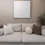아파트 Moderne Sentralt Pa Tromsoya *