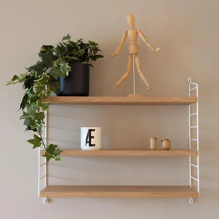 Moderne Sentralt Pa Tromsoya Tromsø